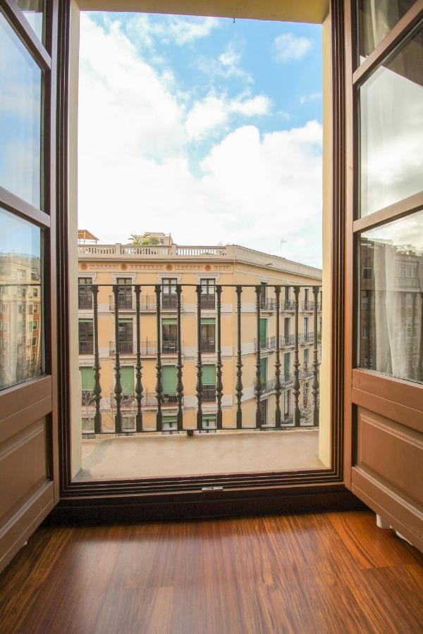 Girona 108 * Barcelone